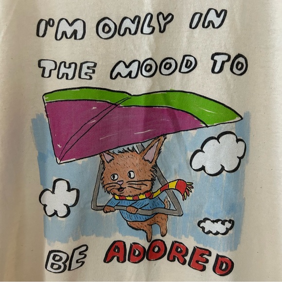 Graphic Tee - Picture 4 of 7